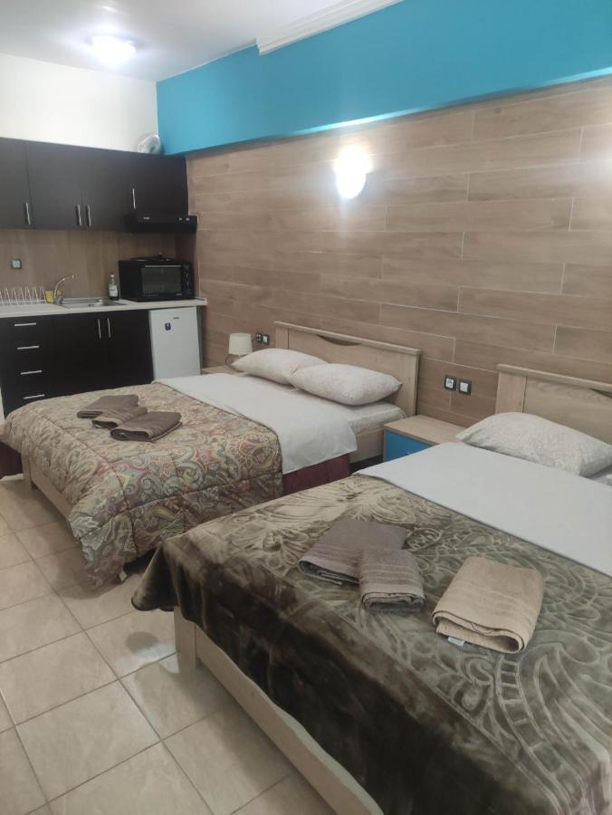 G M 3 Rooms Kentpo In The Heart Of The City Larissa Bagian luar foto